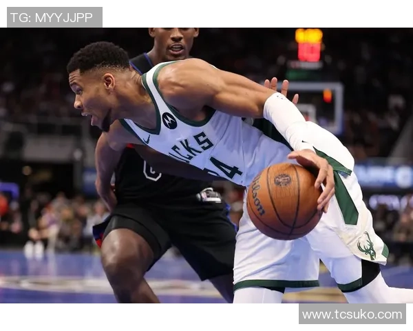 活塞对雄鹿精彩对决全场免费直播观看指南与赛前分析